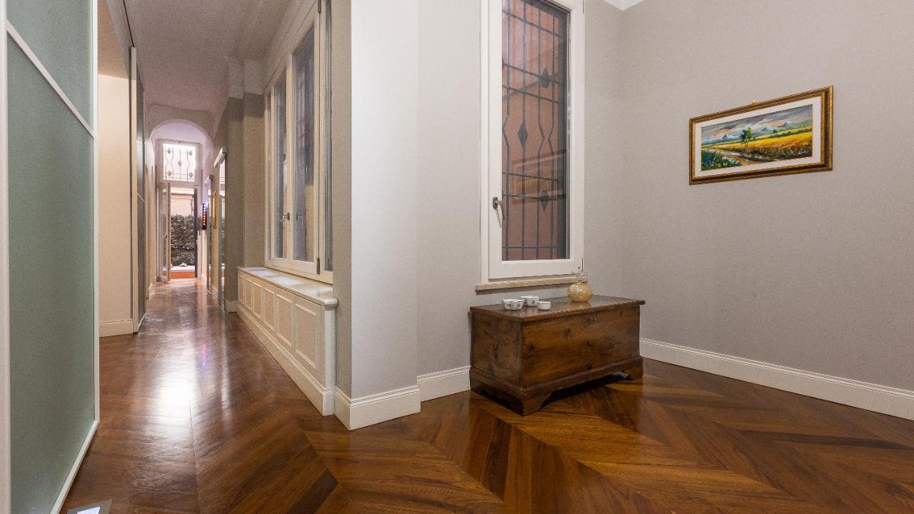 Gregoriana Luxury Rental In Rzym Zewnętrze zdjęcie